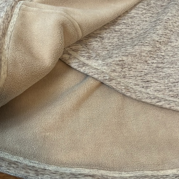 Athleta Cozy Karma Asym Pullover, Oatmeal Heather with Rose Gold Zipper, small - Picture 7 of 9